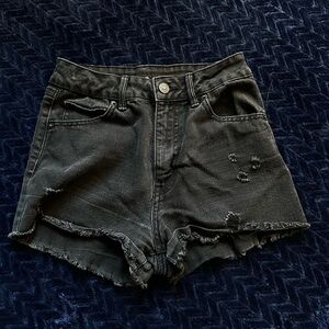 Black size 1 high rise shorts!